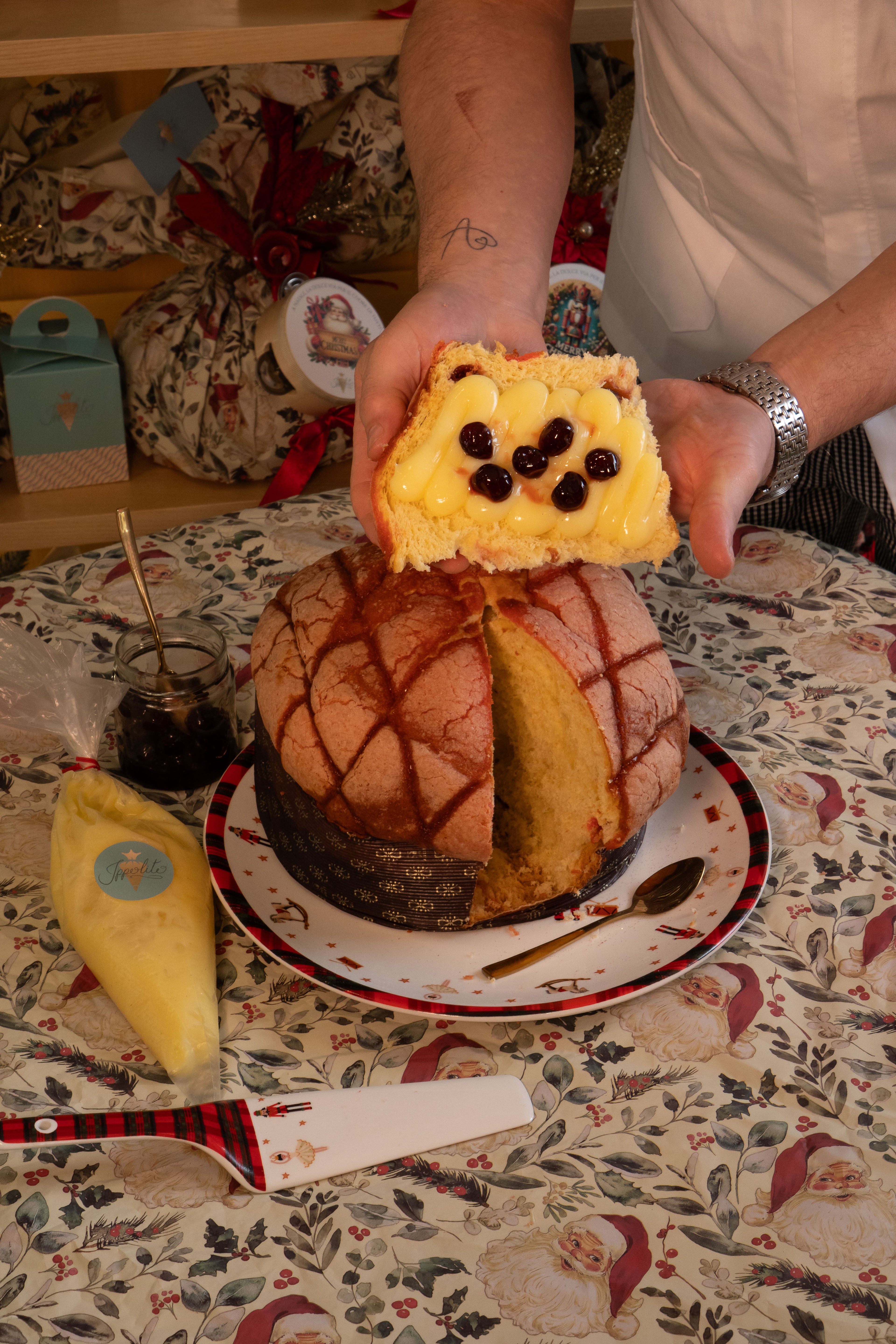 Panettone crema amarena